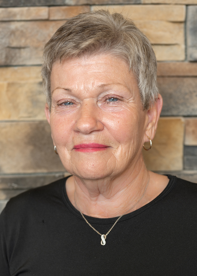 Kathy Bosteder